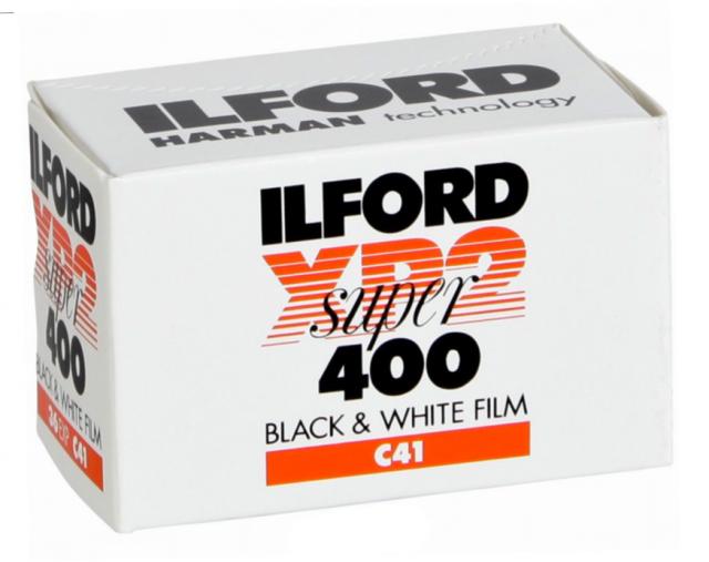 Ilford XP2 Super B&W (C41) 400 135/36