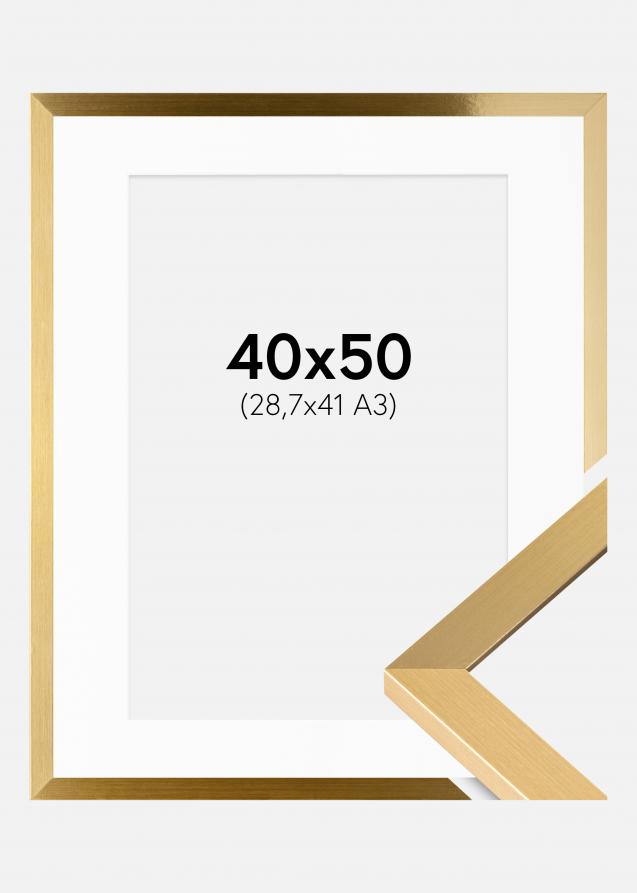 Ramme Selection Guld 40x50 cm - Passepartout Hvid 29,7x42 cm (A3)