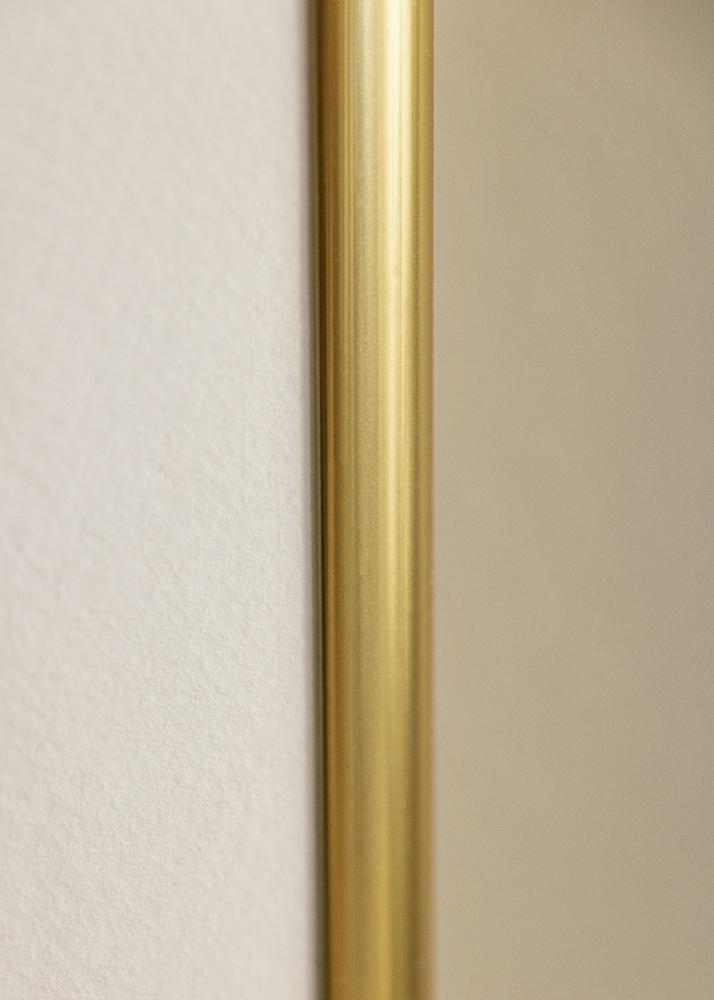 Ramme Victoria Guld 40x50 cm - Passepartout Hvid 27,5x37 cm