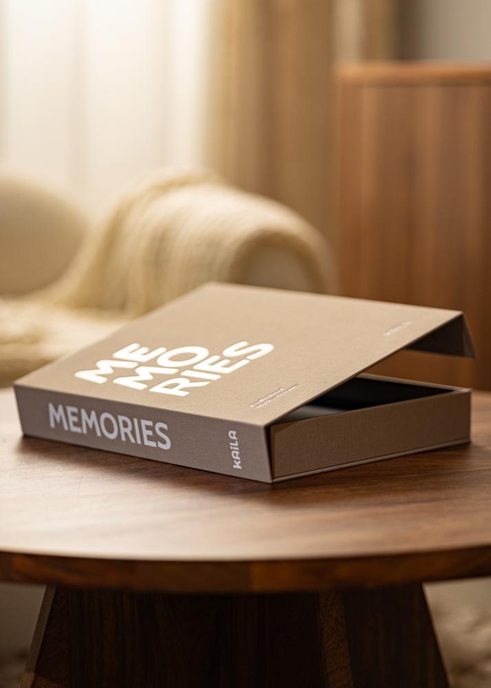 KAILA MEMORIES Grey/White - Coffee Table Photo Album (60 Sorte Sider / 30 Blade)