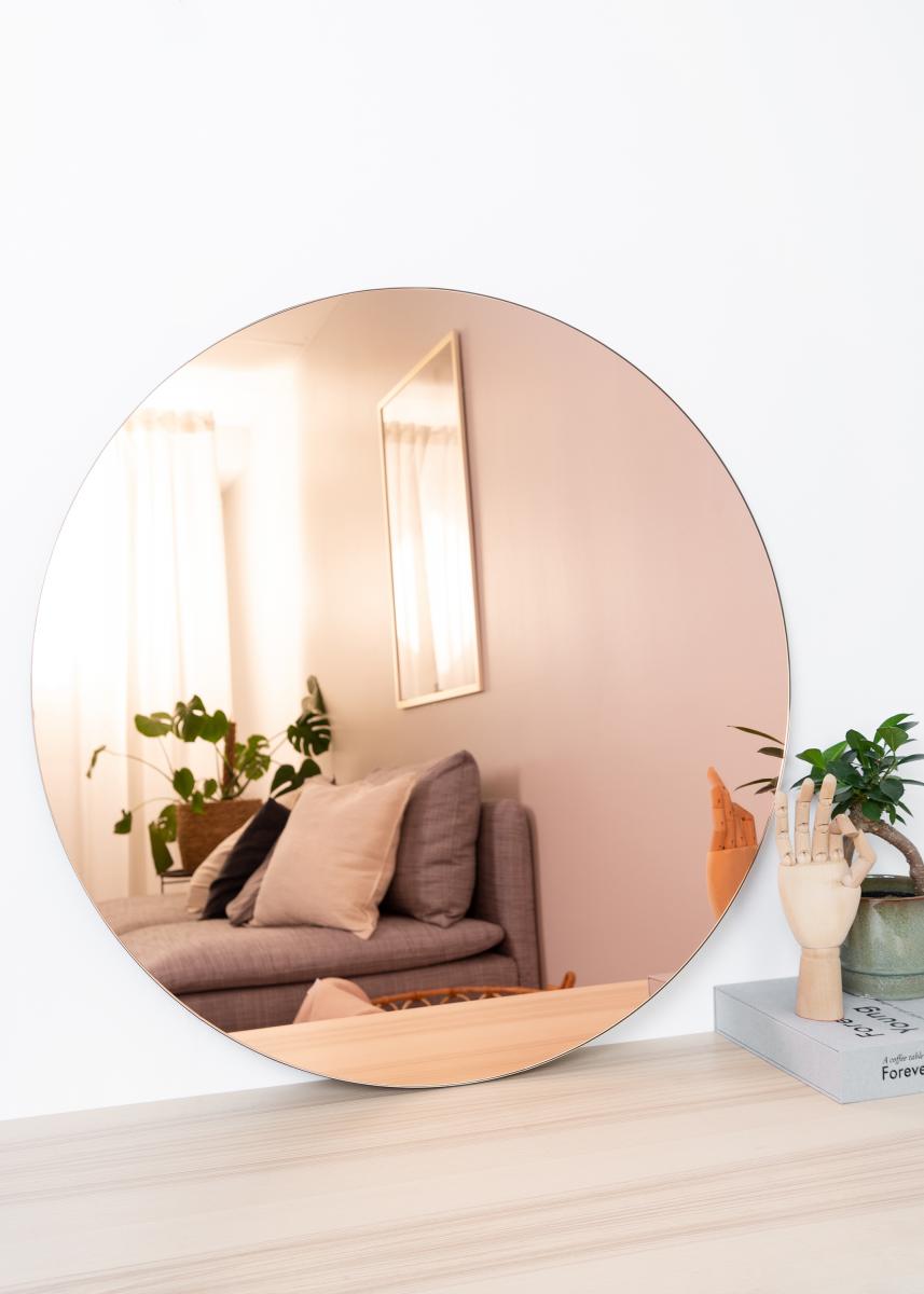 Inspiration Stort rundt spejl med roséguldfarvet glas. Størrelse 80 cm