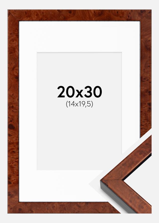 Ramme Hermes valnød 20x30 cm - Passepartout Hvid 15x21 cm