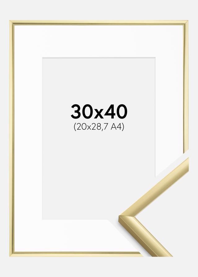 Ramme New Lifestyle Guld 30x40 cm - Passepartout Hvid 21x29,7 cm (A4)