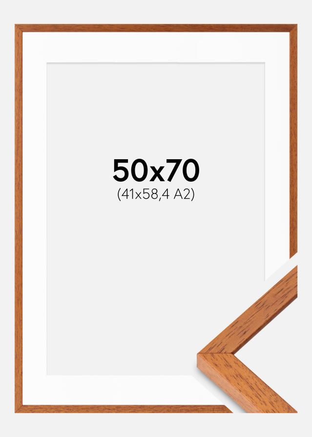 Ramme Ares Kirsebær 50x70 cm - Passepartout Hvid 42x59,4 cm