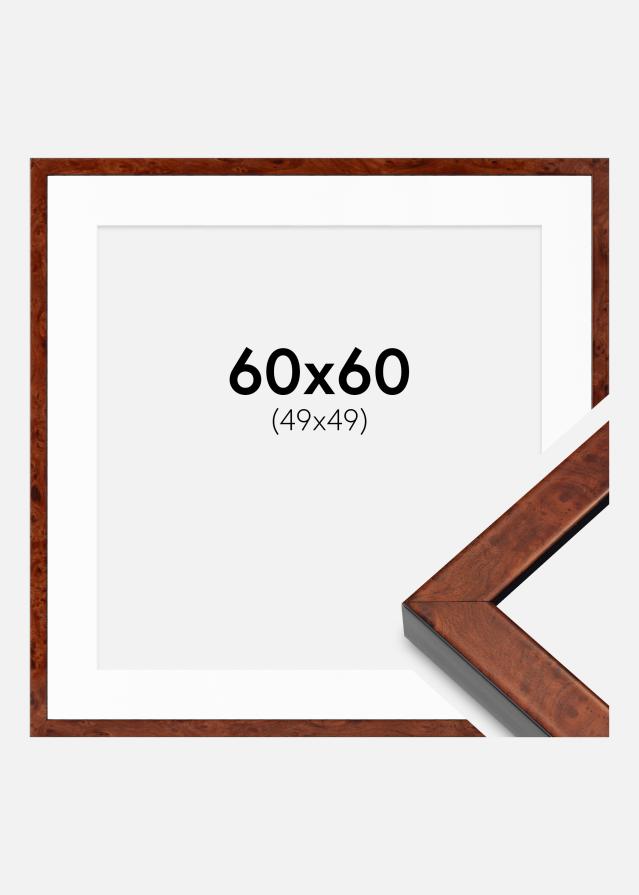 Ramme Hermes valnød 60x60 cm - Passepartout Hvid 50x50 cm