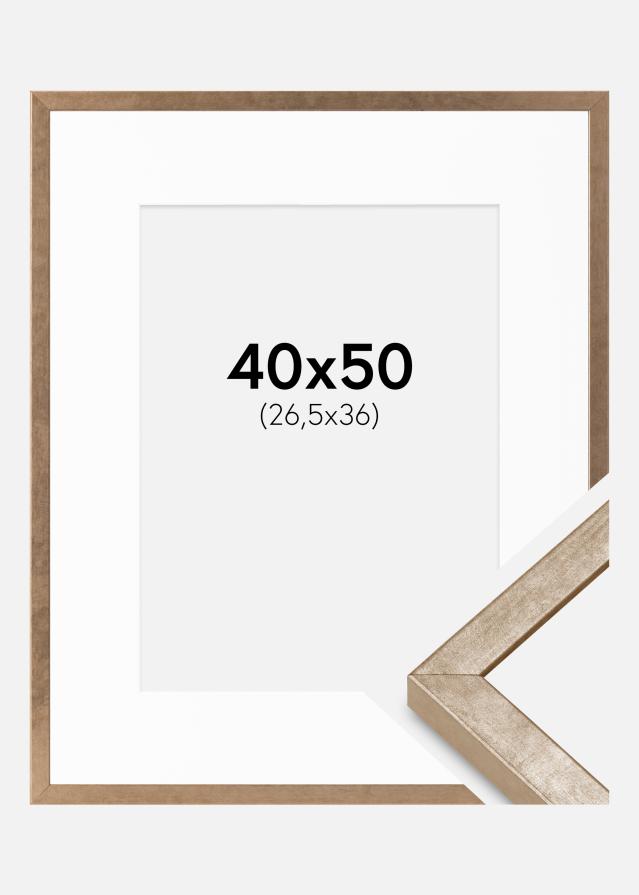 Ramme Ares Messing 40x50 cm - Passepartout Hvid 27,5x37 cm