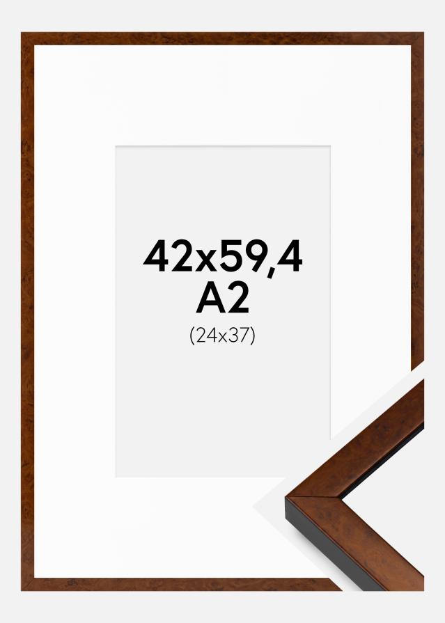 Ramme Ares valnød 42x59,4 cm - Passepartout Hvid 25x38 cm