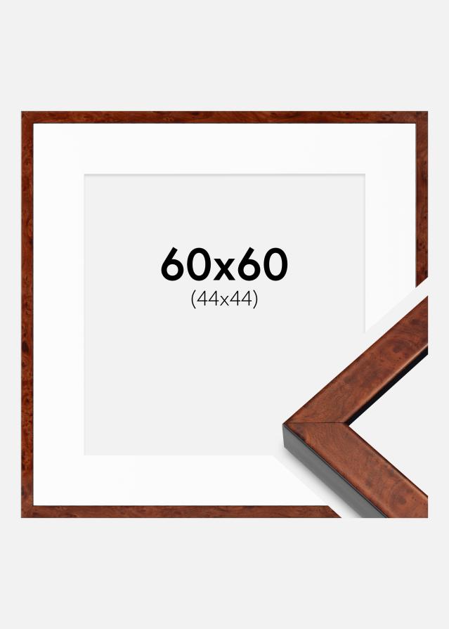 Ramme Hermes valnød 60x60 cm - Passepartout Hvid 45x45 cm