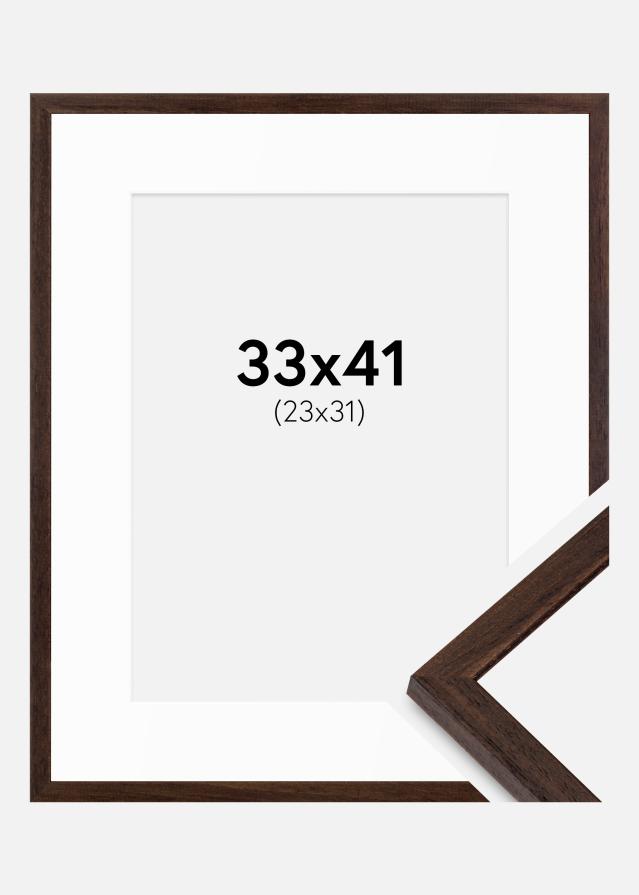 Ramme Edsbyn Valnød 33x41 cm - Passepartout Hvid 24x32 cm