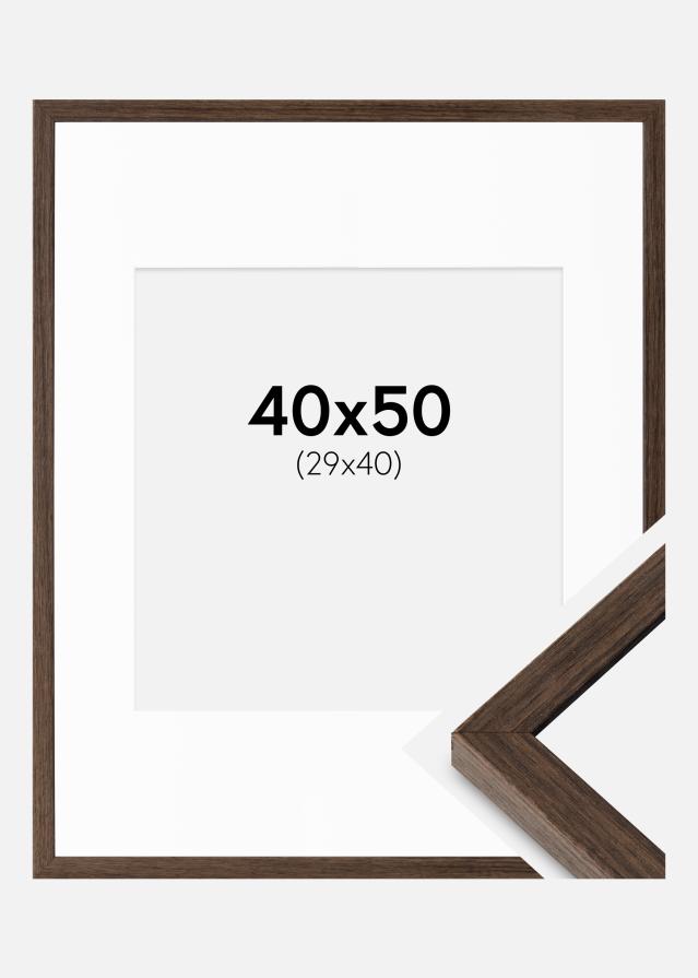 Ramme Ares Valnød 40x50 cm - Passepartout Hvid 30x41 cm
