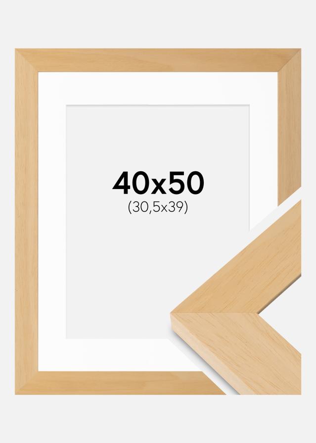 Ramme Juno Træ 40x50 cm - Passepartout Hvid 31,5x40 cm