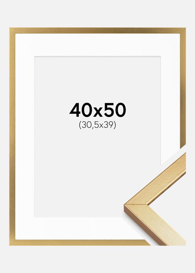 Ramme Minerva Guld 40x50 cm - Passepartout Hvid 31,5x40 cm