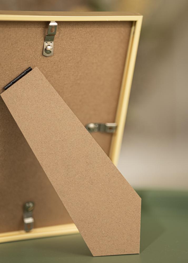 Ramme New Lifestyle Guld 15x15 cm - Passepartout Hvid 9x9 cm
