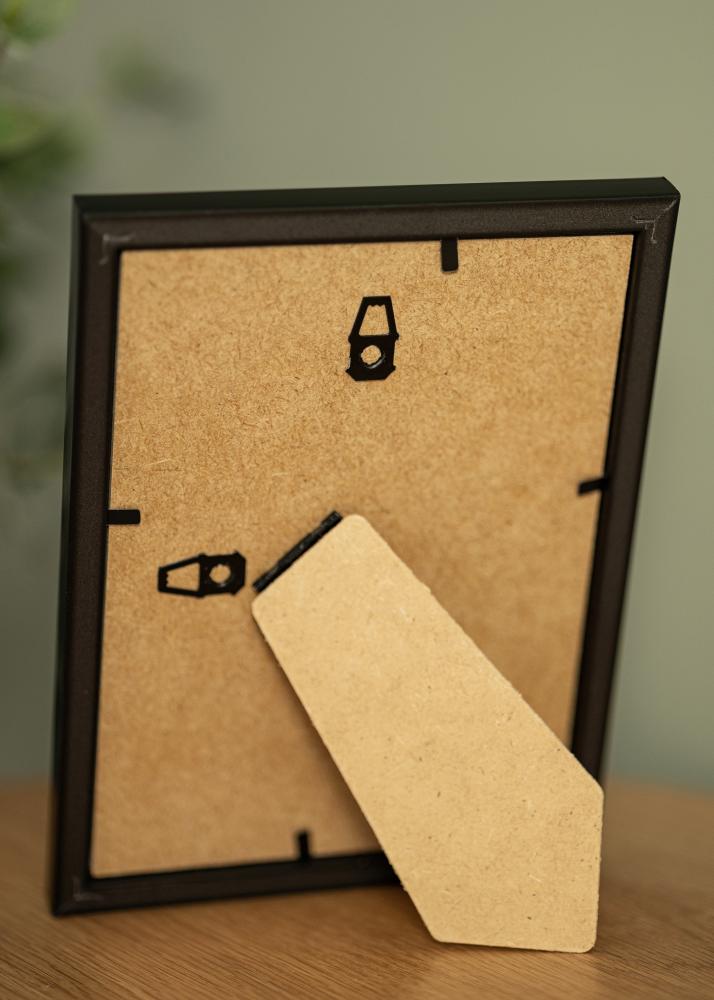 Ramme Newline Sort 18x24 cm