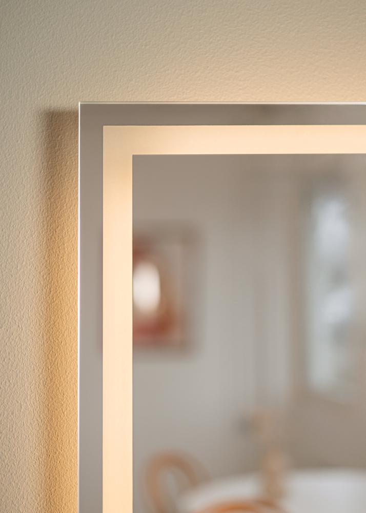 KAILA Spejl Rectangle LED 60x80 cm