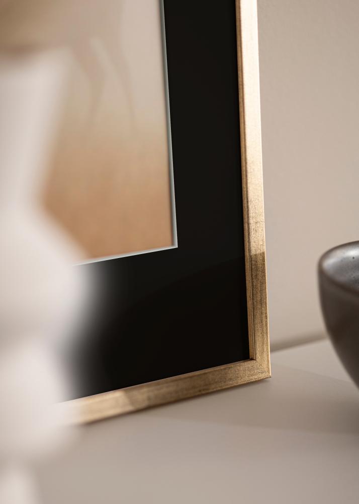 Ramme Galant Guld 30x40 cm - Passepartout Sort 21x29,7 cm (A4)