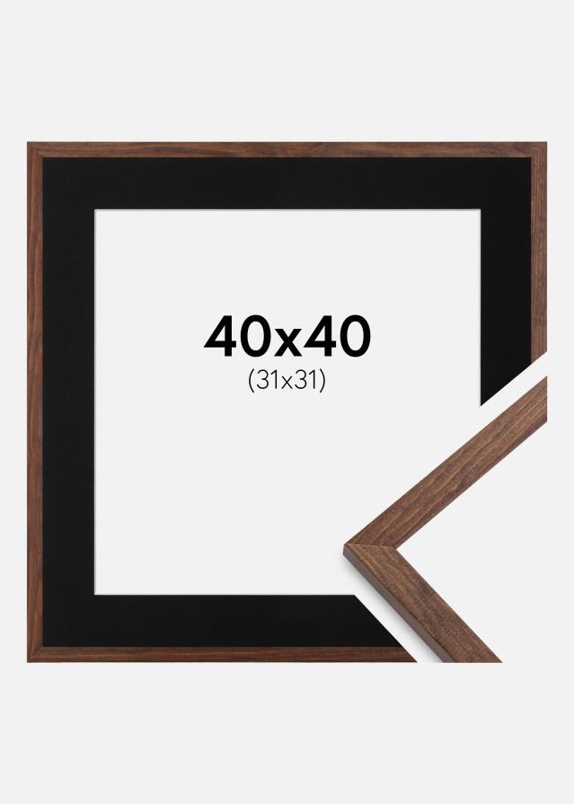 Ramme Galant Valnød 40x40 cm - Passepartout Sort 32x32 cm