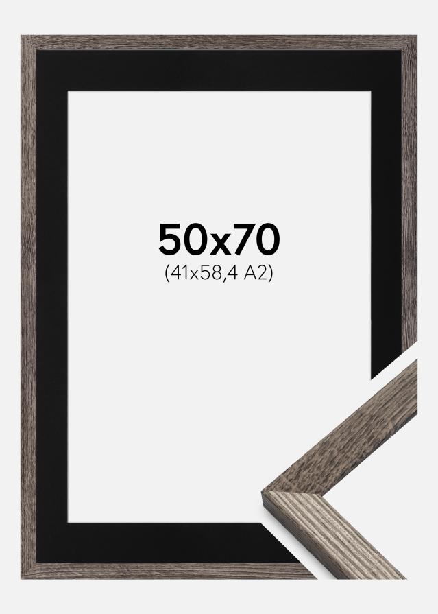 Ramme Fiorito Valnød 50x70 cm - Passepartout Sort 42x59,4 cm (A2)