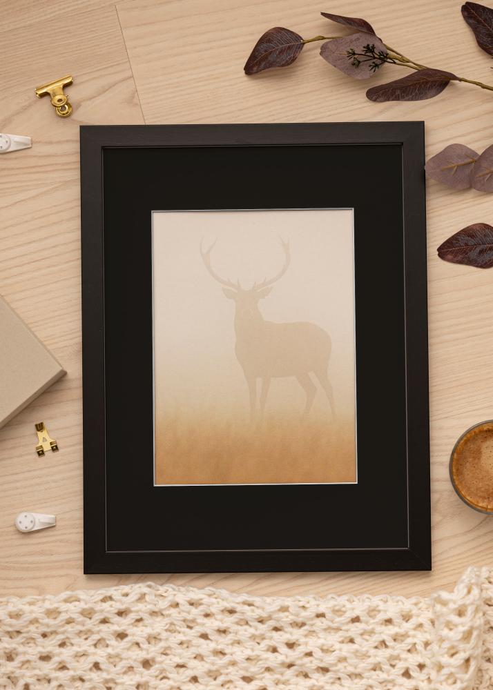 Ramme Black Wood 30x40 cm - Passepartout Sort 21x30 cm