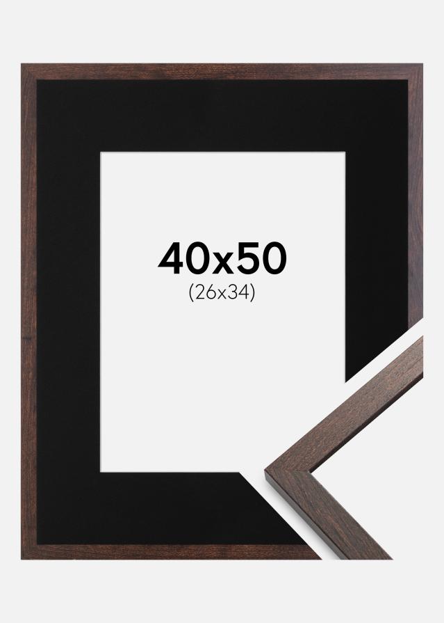 Ramme Trendy Valnød 40x50 cm - Passepartout Sort 27x35 cm