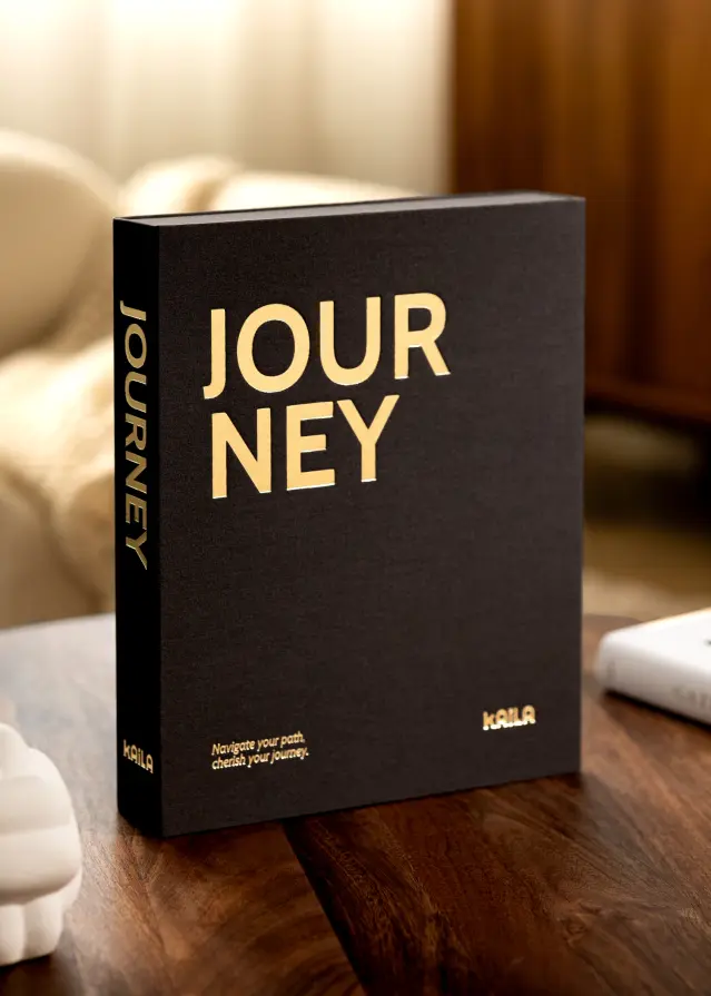 KAILA JOURNEY Black - Coffee Table Photo Album (60 Sorte Sidor)