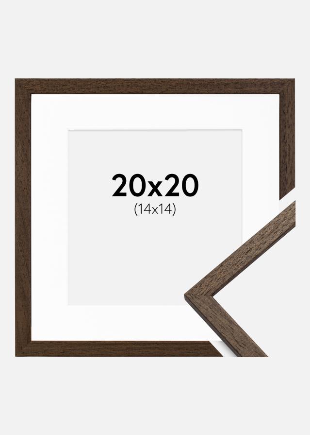 Ramme Edsbyn Valnød 20x20 cm - Passepartout Hvid 15x15 cm