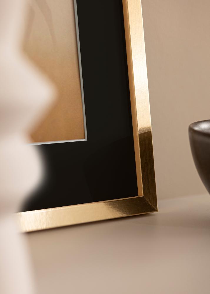 Ramme Trendy Guld 18x24 cm - Passepartout Sort 13x17 cm
