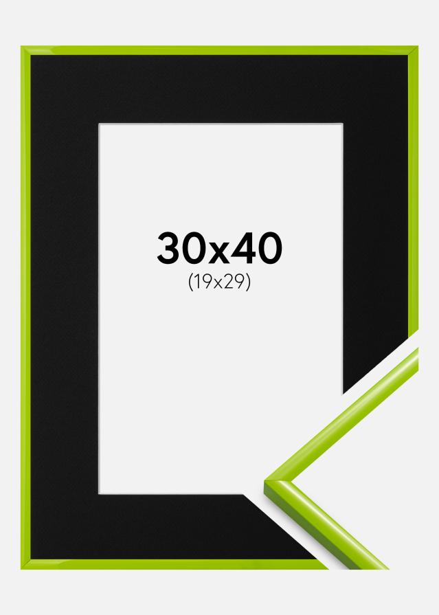 Ramme New Lifestyle May Green 30x40 cm - Passepartout Sort 20x30 cm