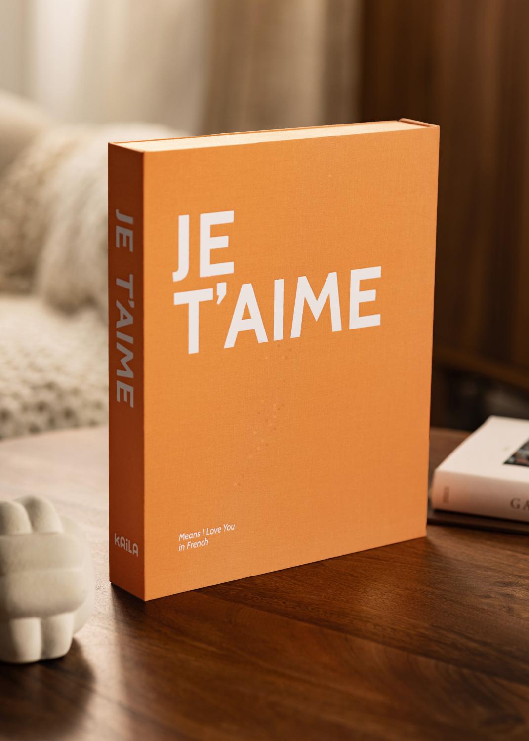 Product Image for KAILA JE T'AIME - Coffee Table Photo Album (60 Sorte Sider / 30 Blade)