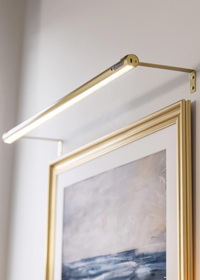 KAILA Brilliance Batteridrevet Maleribelysning 80 cm - Guld