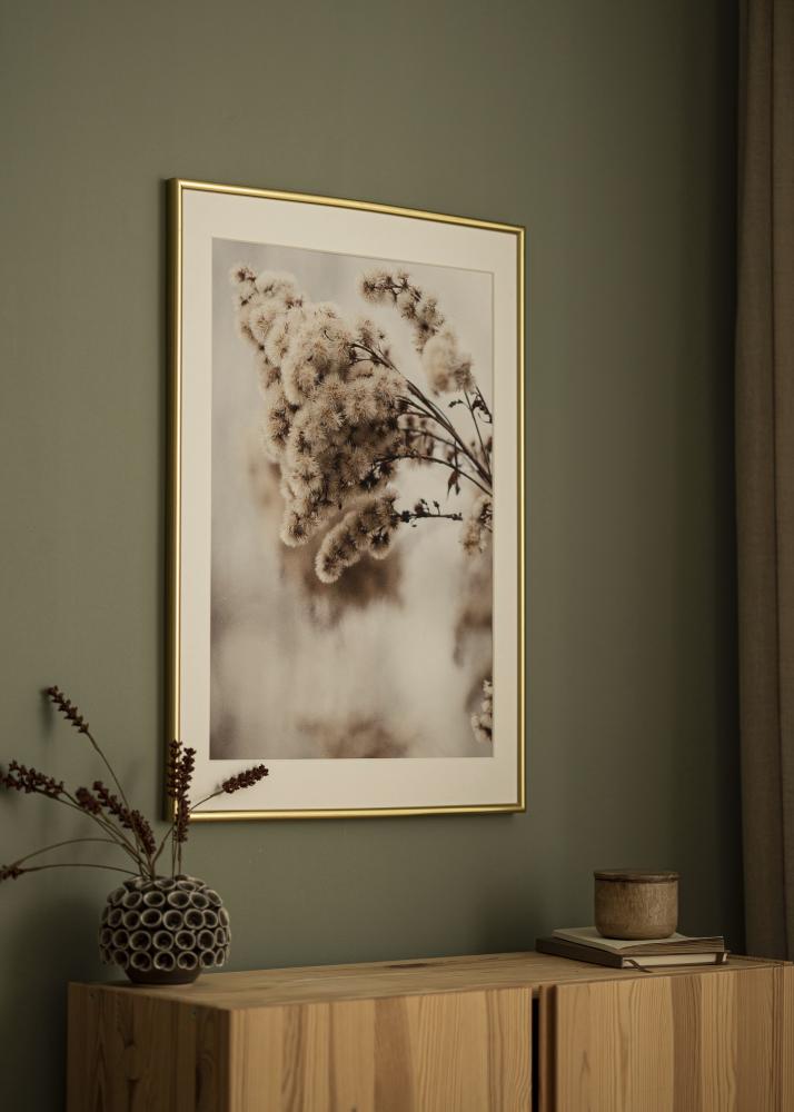 Ramme Victoria Guld 40x50 cm - Passepartout Hvid 28x35 cm