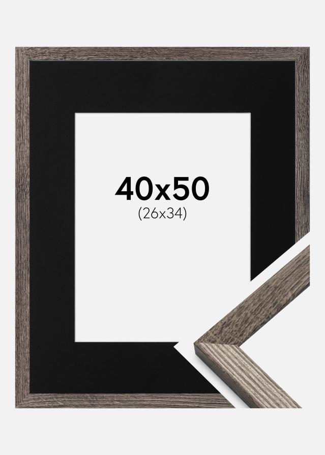 Ramme Fiorito Valnød 40x50 cm - Passepartout Sort 27x35 cm