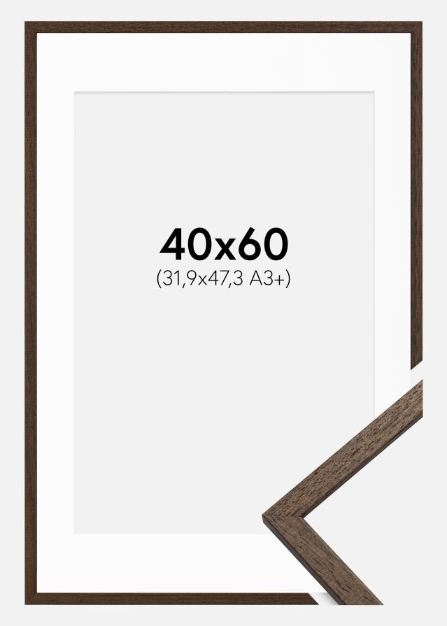Ramme Edsbyn Valnød 40x60 cm - Passepartout Hvid 32,9x48,3 cm (A3+)