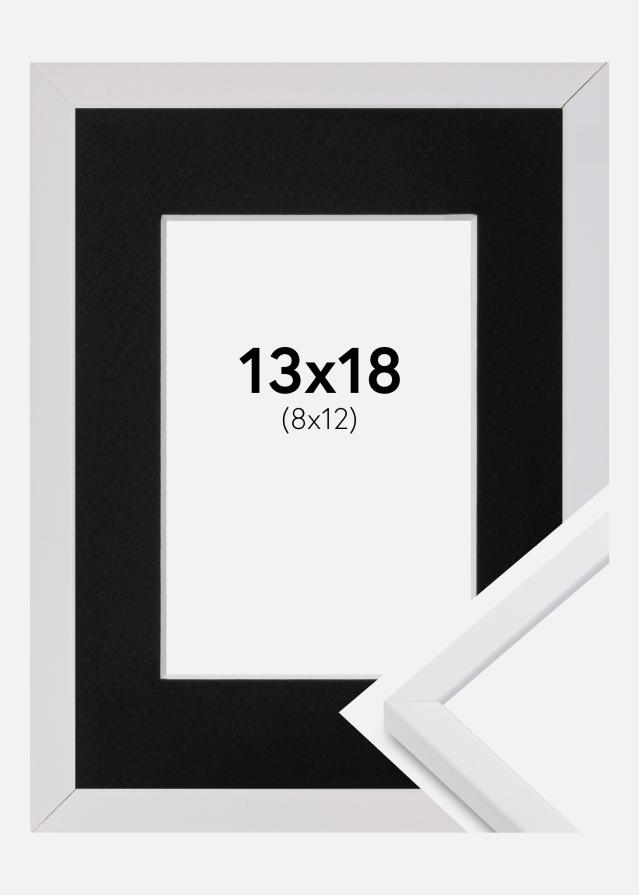 Ramme E-Line Hvid 13x18 cm - Passepartout Sort 9x13 cm