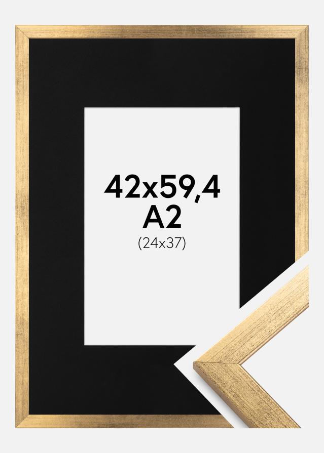 Ramme Stilren Guld 42x59,4 cm (A2) - Passepartout Sort 25x38 cm