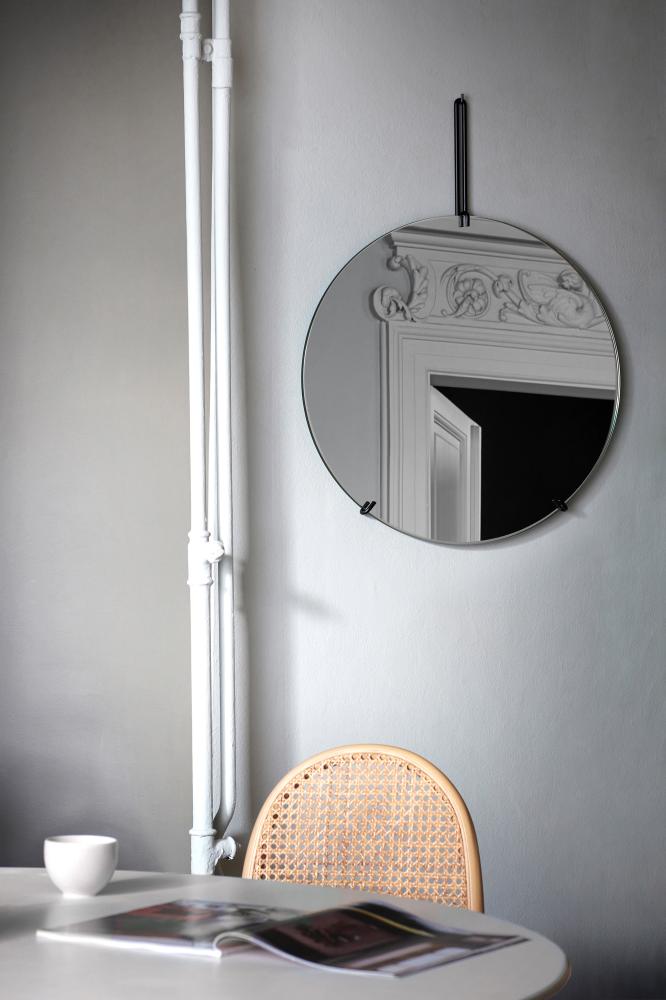 Moebe Wall Mirror Sort 70 cm Ø