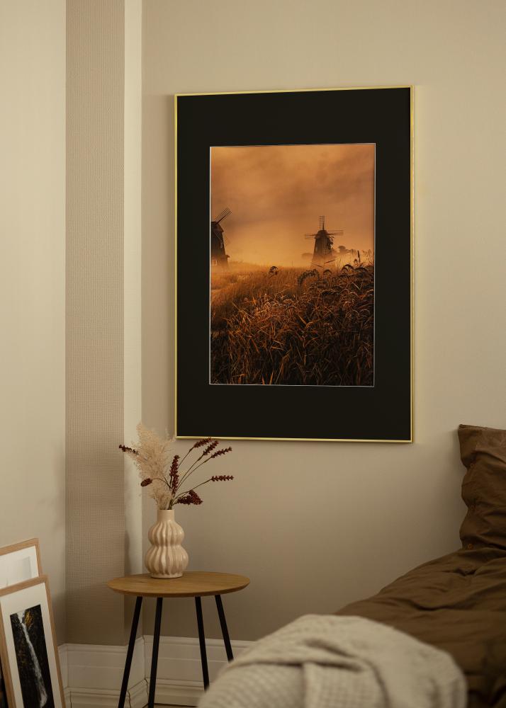 Ramme Visby Blank Guld 30x40 cm - Passepartout Sort 8x12 inches