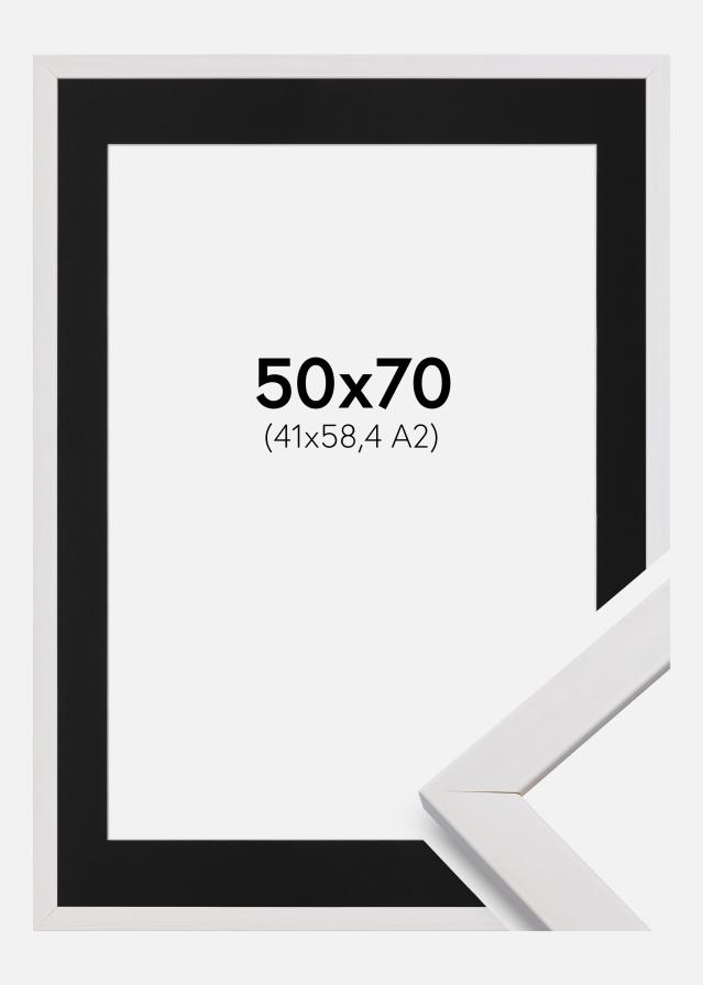 Ramme Stilren Hvid 50x70 cm - Passepartout Sort 42x59,4 cm (A2)