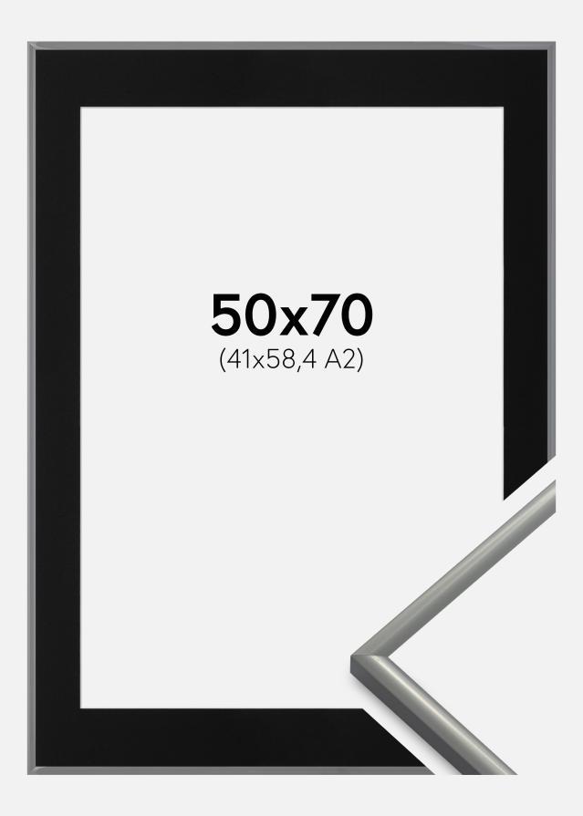 Ramme New Lifestyle Lysegrå 50x70 cm - Passepartout Sort 42x59,4 cm (A2)