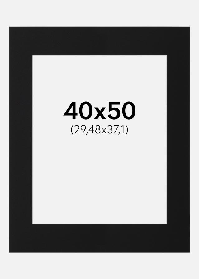 Passepartout Sort Standard (Hvid kerne) 40x50 cm (29,48x37,1)