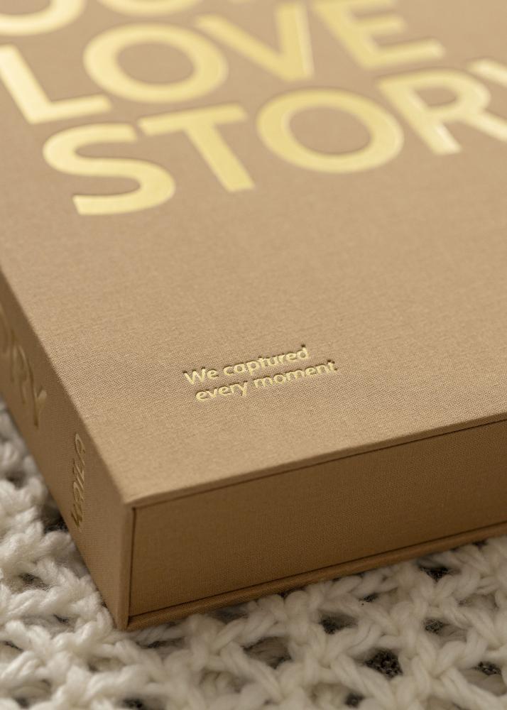 KAILA OUR LOVE STORY Manilla - Coffee Table Photo Album (60 Sorte Sidere)