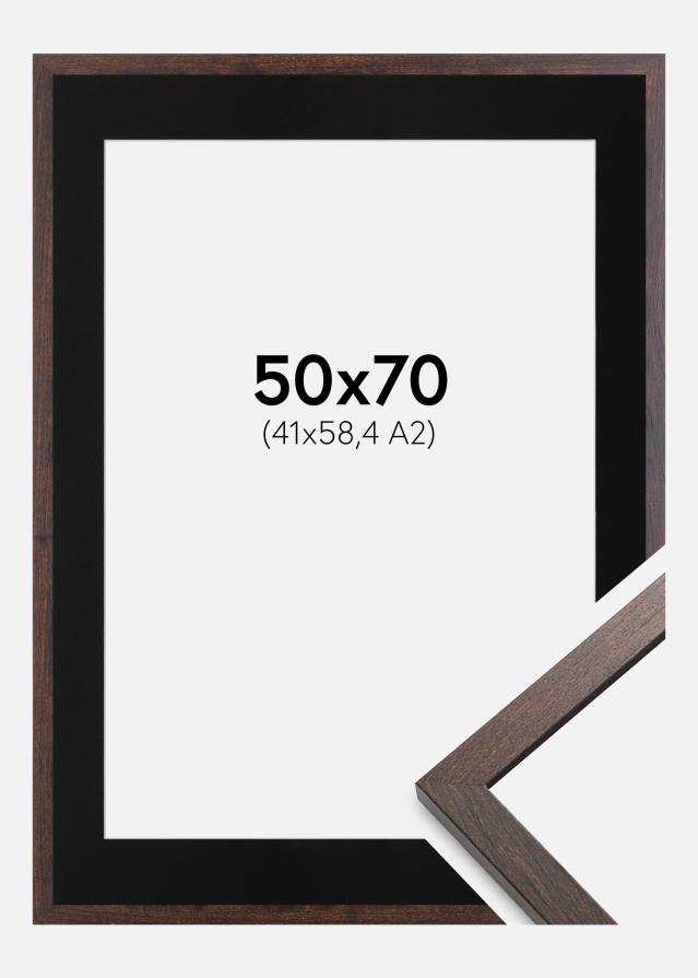 Ramme Trendy Valnød 50x70 cm - Passepartout Sort 42x59,4 cm (A2)