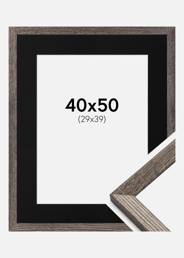 Ramme Fiorito Valnød 40x50 cm - Passepartout Sort 30x40 cm