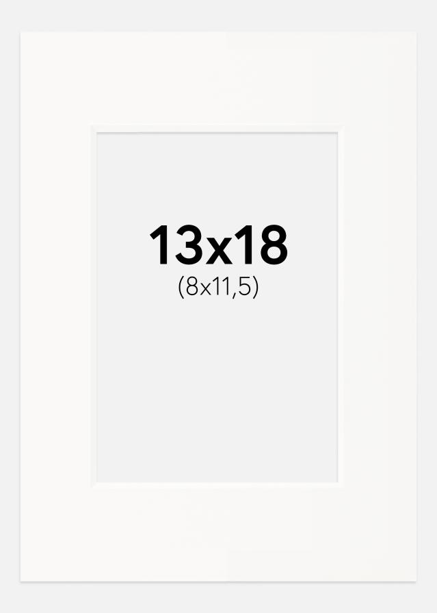 Passepartout Offwhite (Hvid kerne) 13x18 cm (8x11,5)