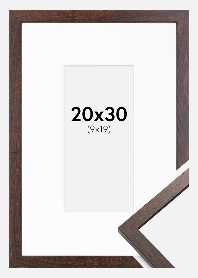 Ramme Trendy Valnød 20x30 cm - Passepartout Hvid 10x20 cm
