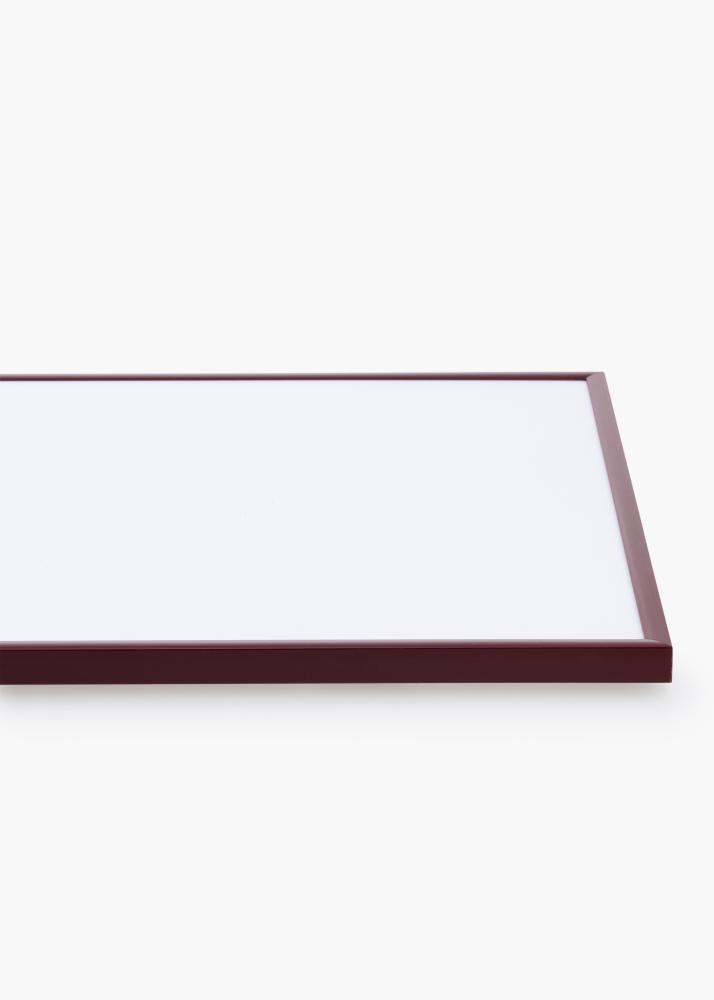 Ramme New Lifestyle Mørkerød 70x100 cm - Passepartout Sort 62x85 cm