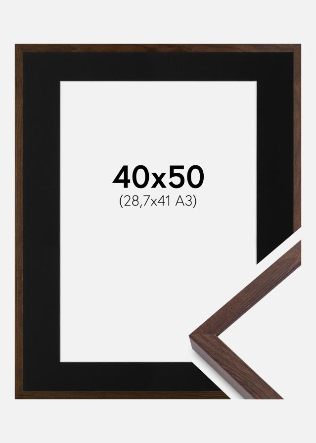 Ramme E-Line Valnød 40x50 cm - Passepartout Sort 29,7x42 cm (A3)