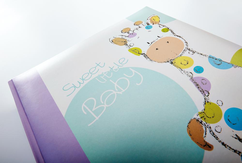 Kima Babyalbum - 28x30,5 cm (50 Hvide sider / 25 blade)