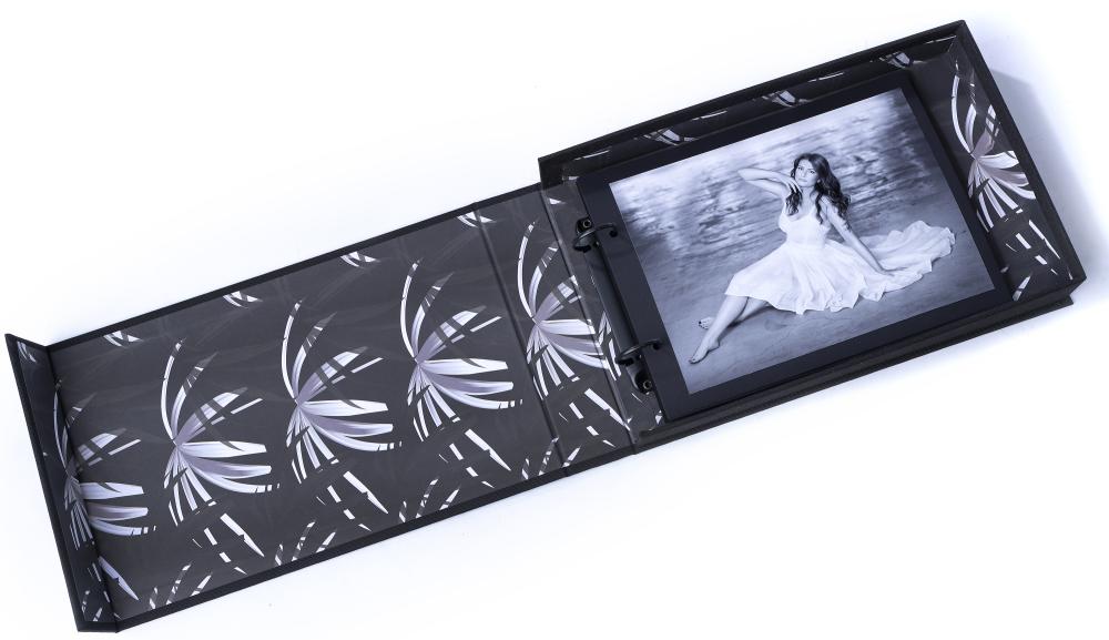 Moments Black (30 Sorte sider / 15 blade)
