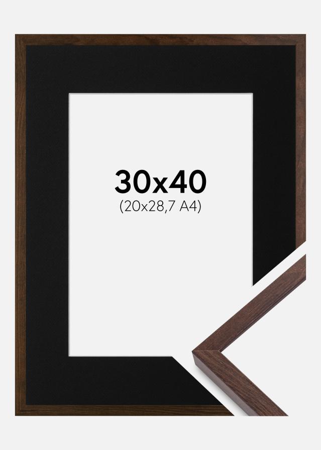 Ramme E-Line Valnød 30x40 cm - Passepartout Sort 21x29,7 cm (A4)